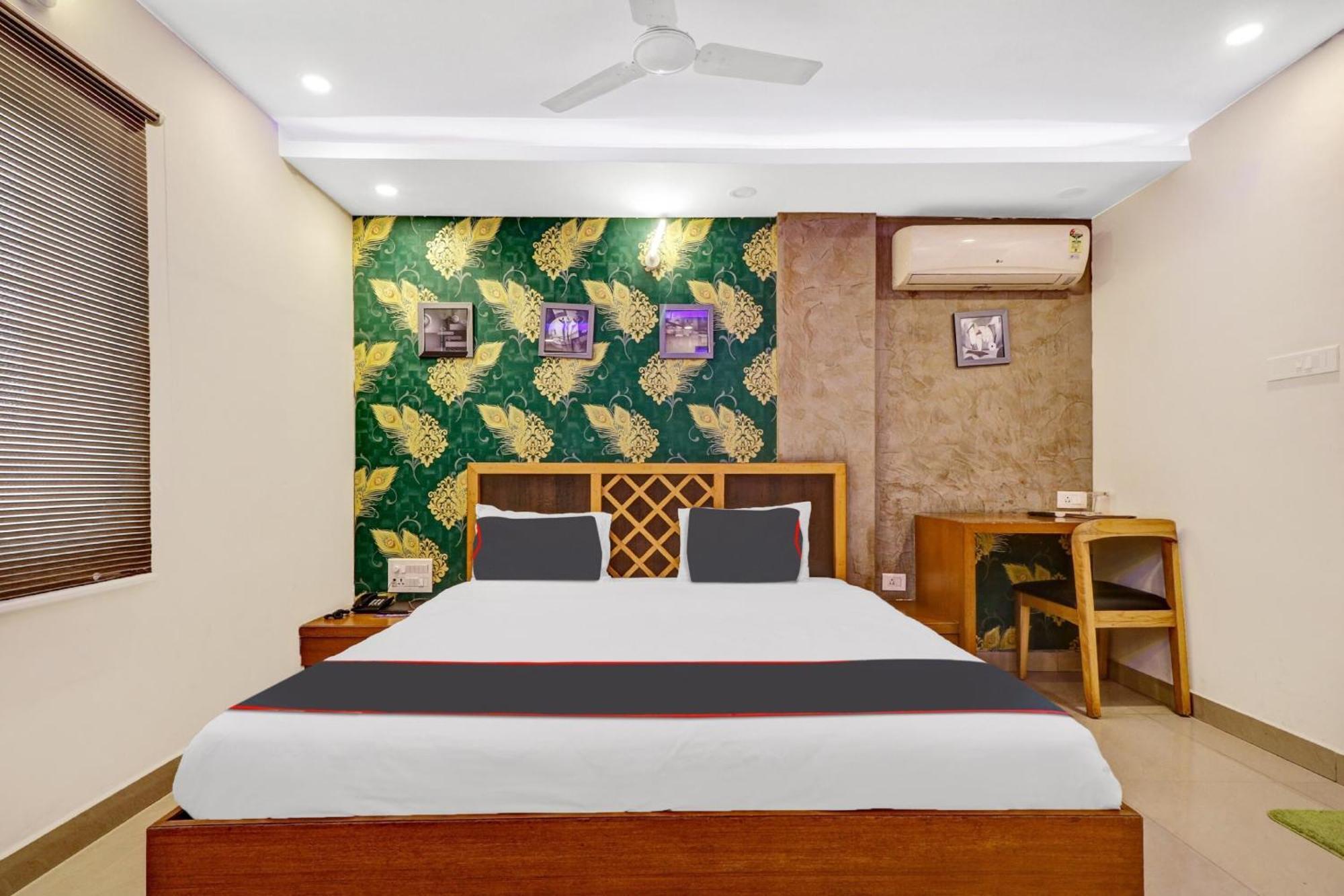 Отель Super Collection O Manasi Residency Бангалор Экстерьер фото