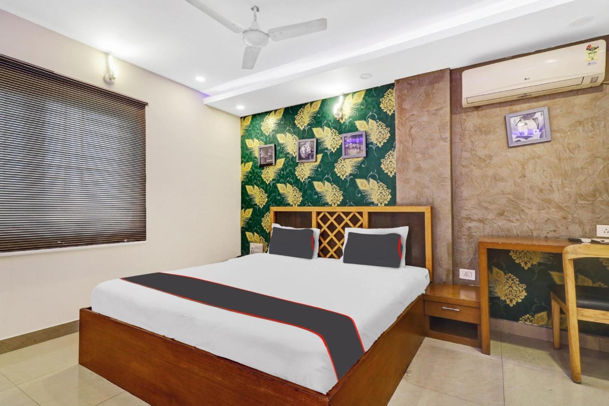 Отель Super Collection O Manasi Residency Бангалор Экстерьер фото