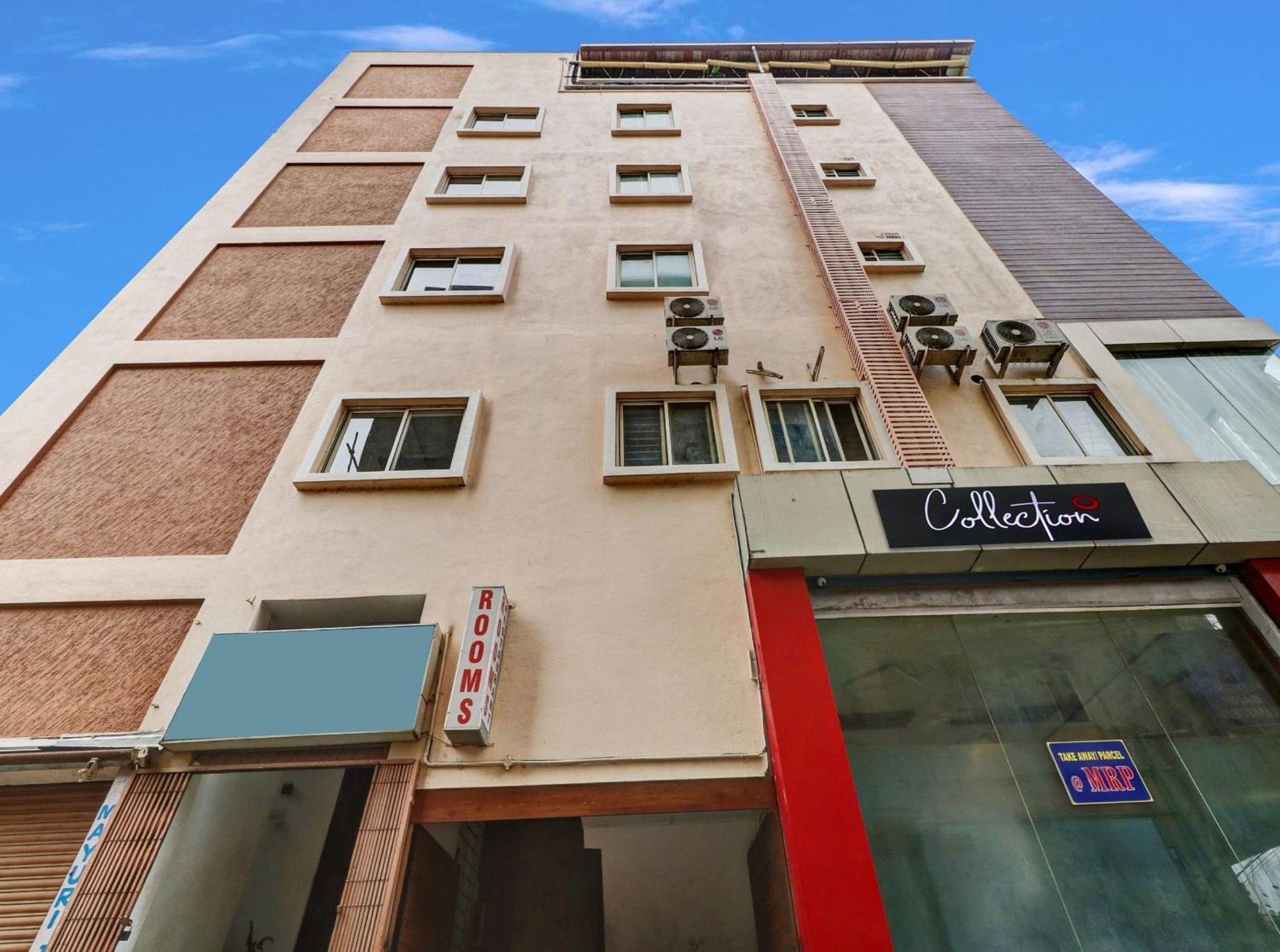 Отель Super Collection O Manasi Residency Бангалор Экстерьер фото