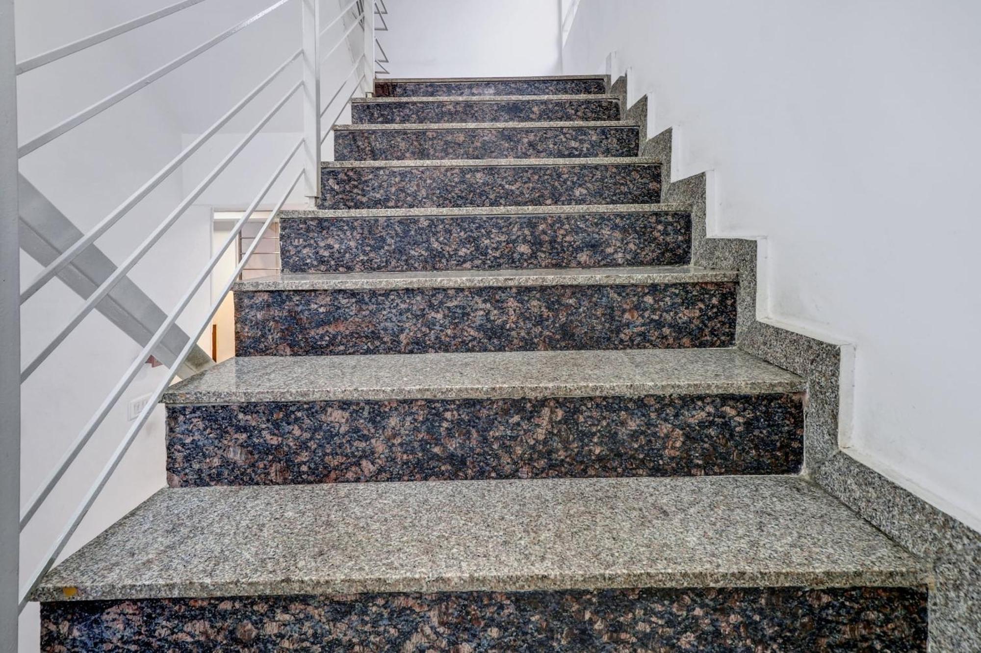 Отель Super Collection O Manasi Residency Бангалор Экстерьер фото